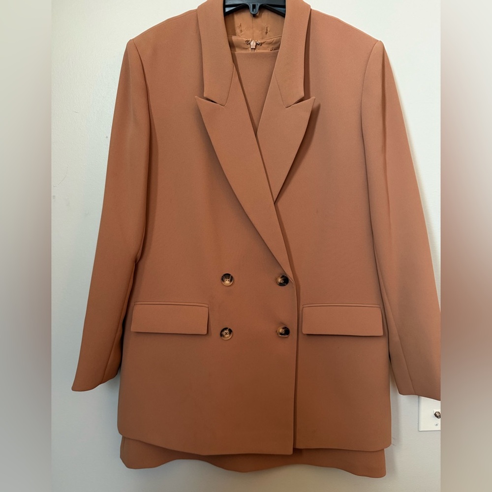 NWOT Antonio Melani Women's Tan Double-Breasted Blazer Dress Suit Set